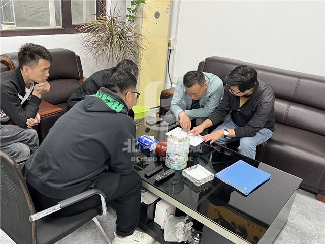 高標(biāo)準(zhǔn)定制！木材炭化機(jī)深受廣東客戶(hù)喜歡